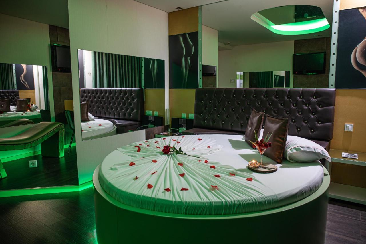 Motel Emocoes Ногейра-да-Режедора Екстер'єр фото