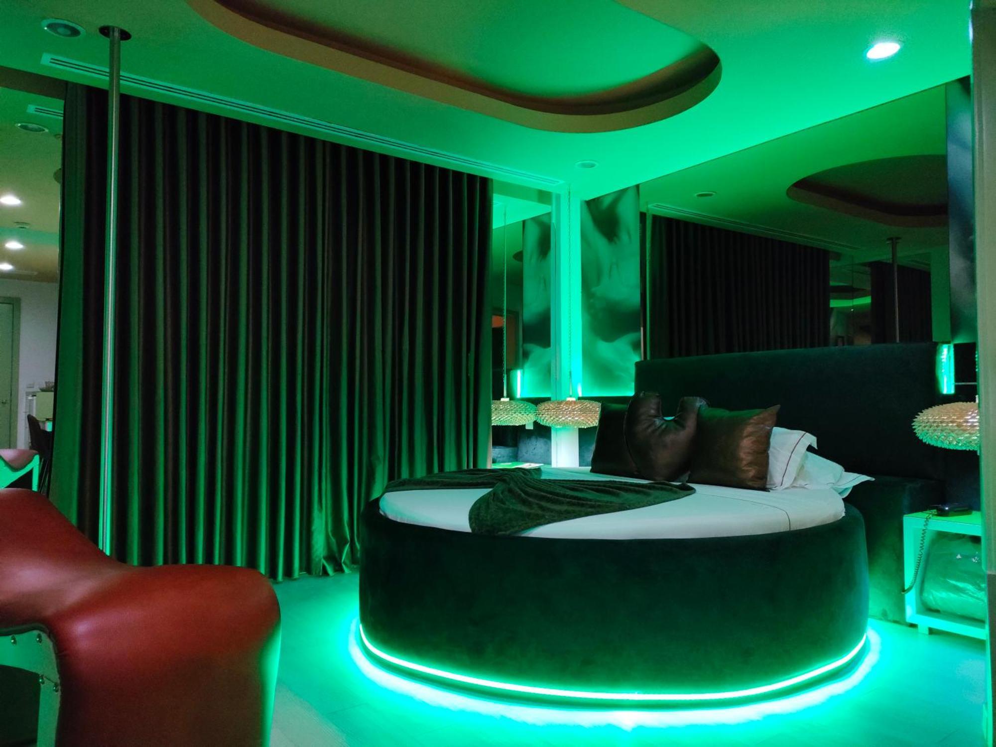 Motel Emocoes Ногейра-да-Режедора Екстер'єр фото